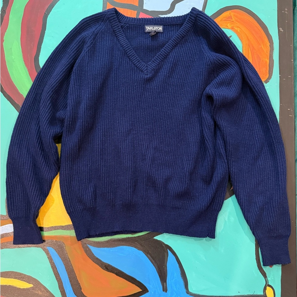 Vintage Preppy Classic Navy V-Neck Sweater 80s 90s